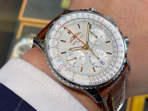 Breitling navitimer b01 - breitling,
