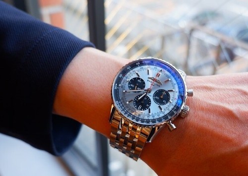 Breitling navitimer b01 - breitling,