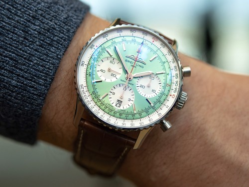 Breitling navitimer b01 - breitling,