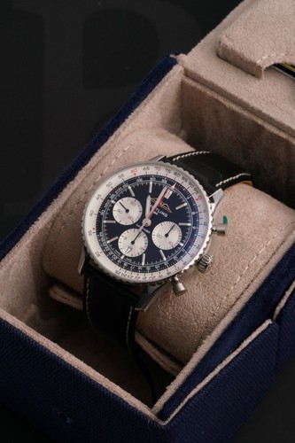 Breitling navitimer b01 - navitimer,